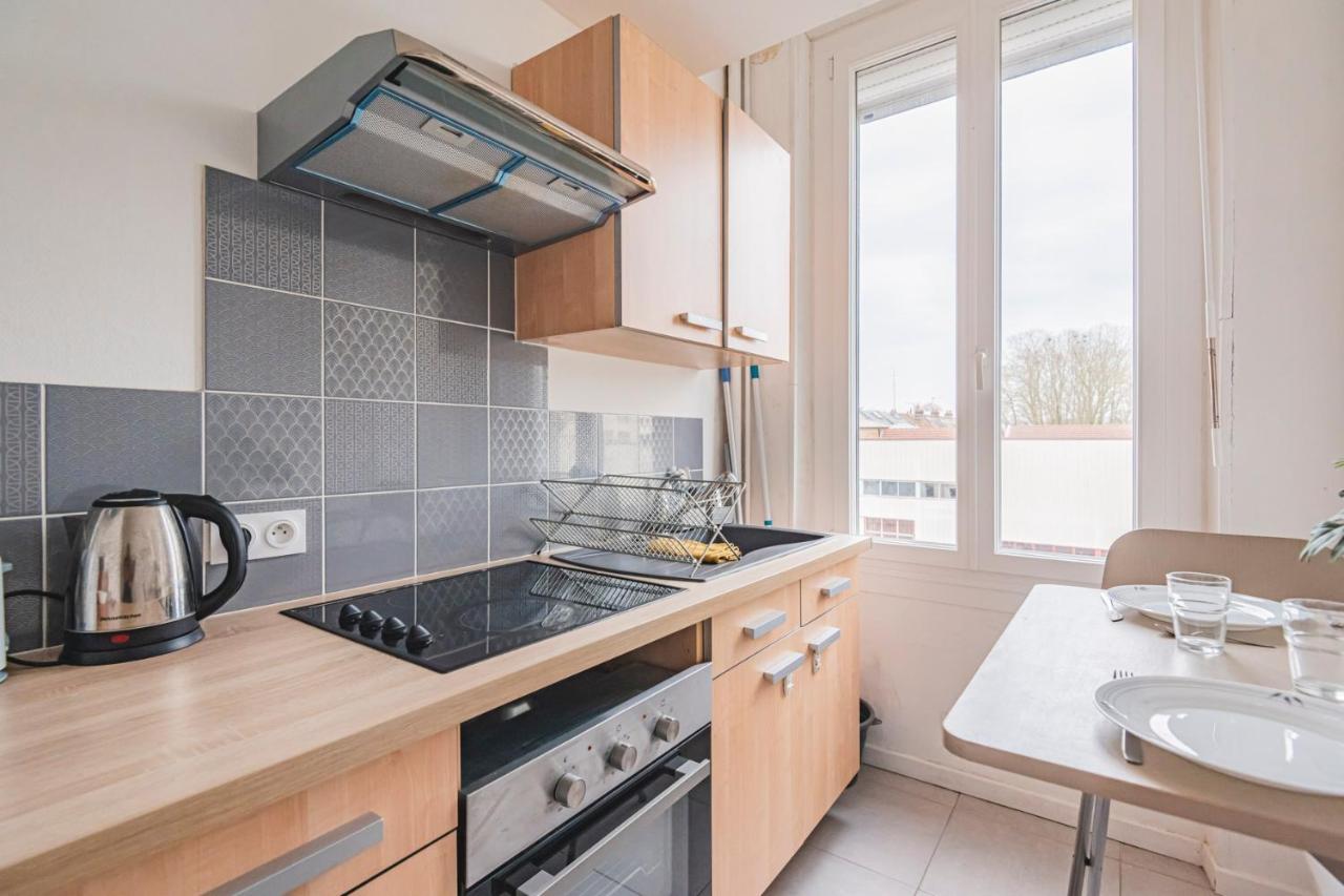 Joli Studio"Le Clair Logis" Gare Centre Petit Dejeuner Possible Реймс Екстериор снимка